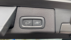 Volvo XC60 2.0 B5P Plus Dark 5dr AWD Geartronic Petrol Estate